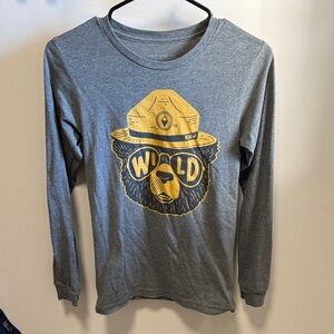 Keep Nature Wild Gray Wild Bear Graphic Long Sleeve Shirt